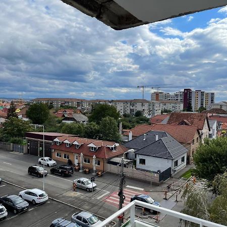 Angels Apartment 2 Oradea Buitenkant foto