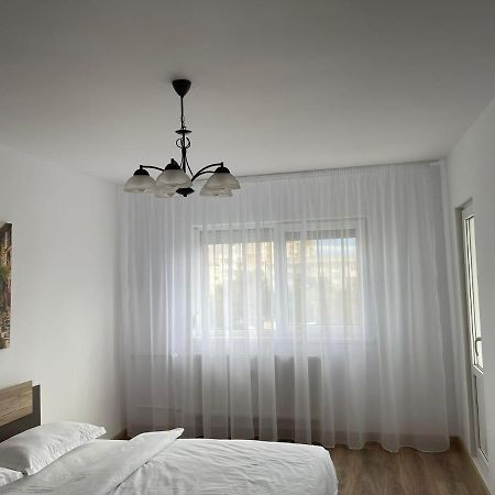 Angels Apartment 2 Oradea Buitenkant foto