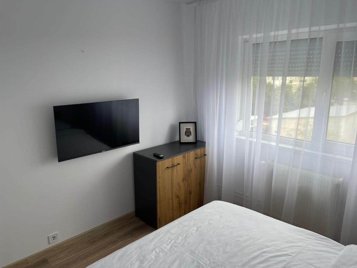Angels Apartment 2 Oradea Buitenkant foto